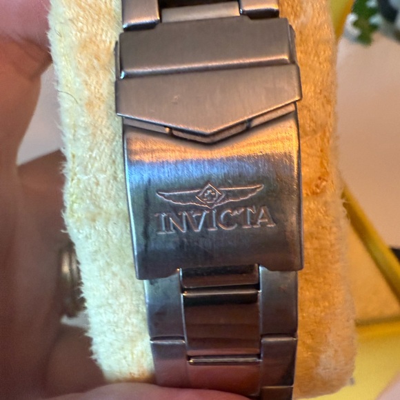 Invicta Silver and Black Multifunction Watch - Picture 5 of 6